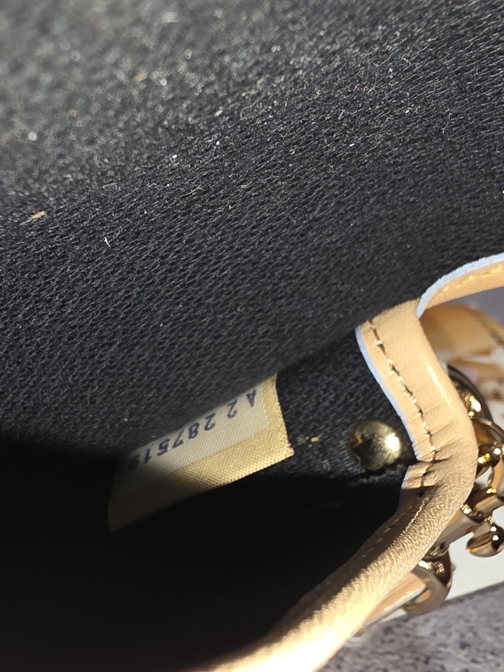 Vintage Dooney & Bourke Black Multicolor DB Wristlet with Tan Trim - Picture 9 of 10